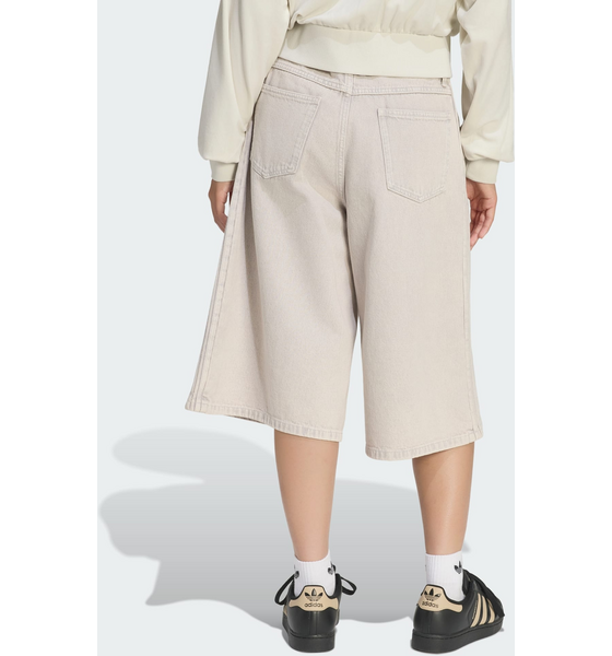 ADIDAS ORIGINALS Adidas Originals Jeansshorts Med Medelhög Midja på