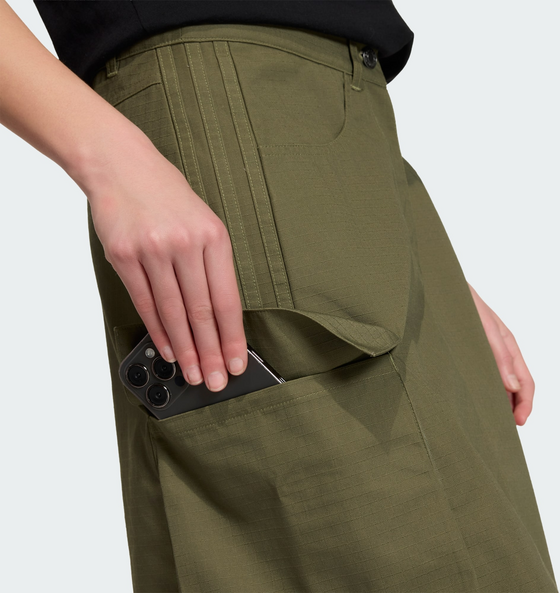 ADIDAS ORIGINALS Adidas Originals Midi Ripstop Cargo Kjol på