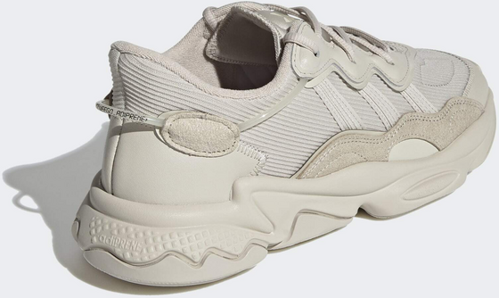 ADIDAS ORIGINALS Adidas Originals Ozweego Shoes på