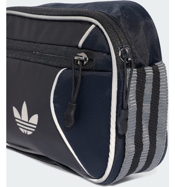 ADIDAS ORIGINALS Adidas Originals Small Airliner Väska på