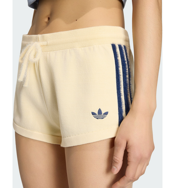 ADIDAS ORIGINALS Adidas Originals Stickade Shorts på