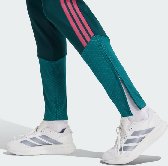 ADIDAS Adidas Real Madrid 26/27 Tiro26 Competition Träningsbyxor på