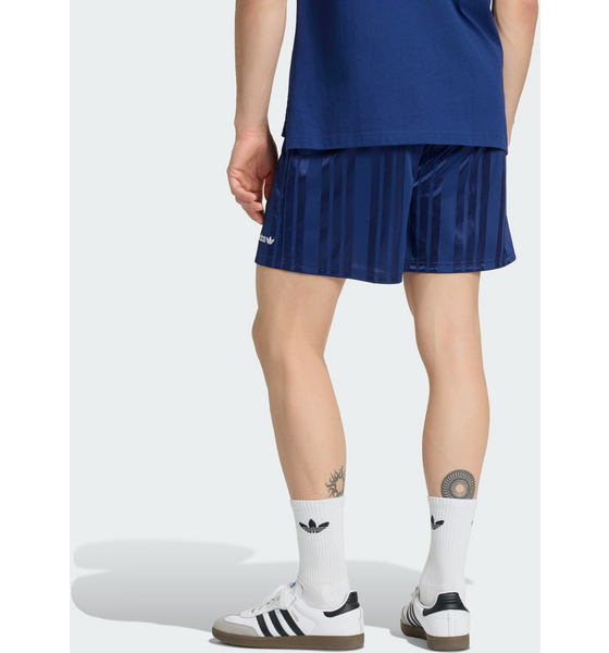 ADIDAS Adidas Spanien Eqt Shorts på
