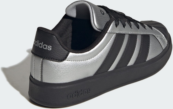 ADIDAS Adidas Streettalk på