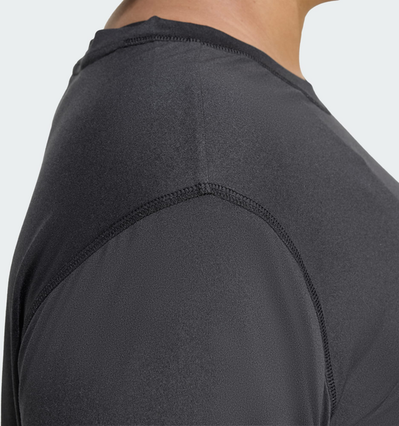 ADIDAS Adidas Workout Essentials Minimalistisk T-shirt Med Rund Hals på