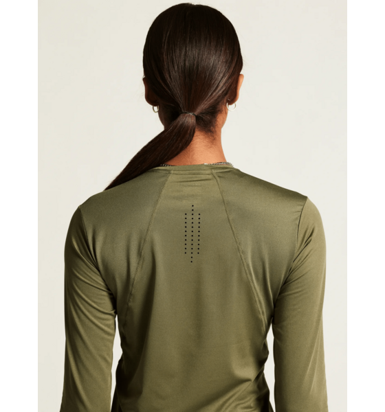 CRAFT Adv Essence Ls Tee 2 W på