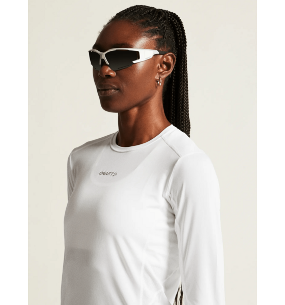 CRAFT Adv Essence Ls Tee 2 W på