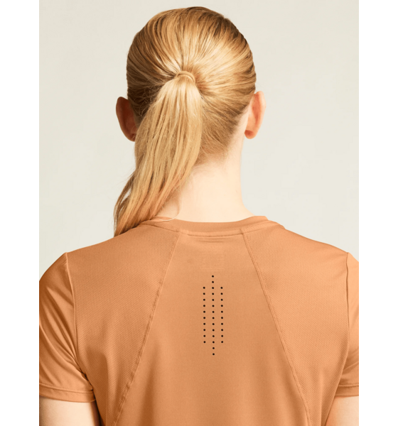 CRAFT Adv Essence Ss Tee 2 W på