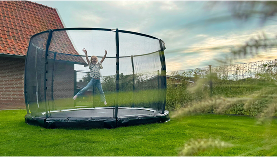 EXIT Allure Premium Nedgrävd Studsmatta Ø366cm - Svart på