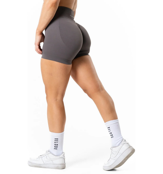 RELODE Aura Seamless Scrunch Shorts - Earth Grey på