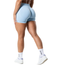 RELODE Aura Seamless Scrunch Shorts - Light Blue på