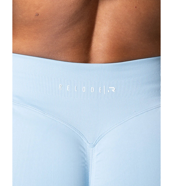 RELODE Aura Seamless Scrunch Shorts - Light Blue på