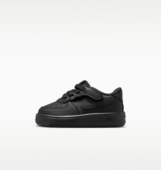 NIKE Baby And Toddler Shoes Force 1 Low Easyon på