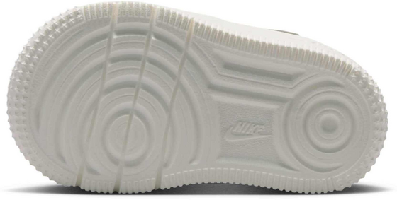 NIKE Baby And Toddler Shoes Force 1 Low Easyon på