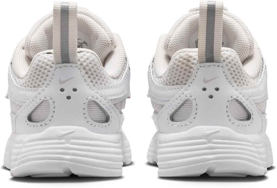 NIKE Baby And Toddler Shoes P-6000 på