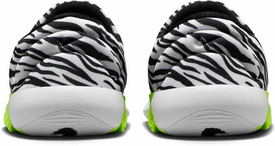 NIKE Baby And Toddler Shoes Swoosh Go på