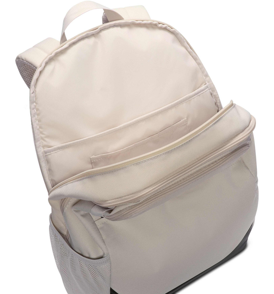 NIKE Backpack (medium, 24l) Brasilia på