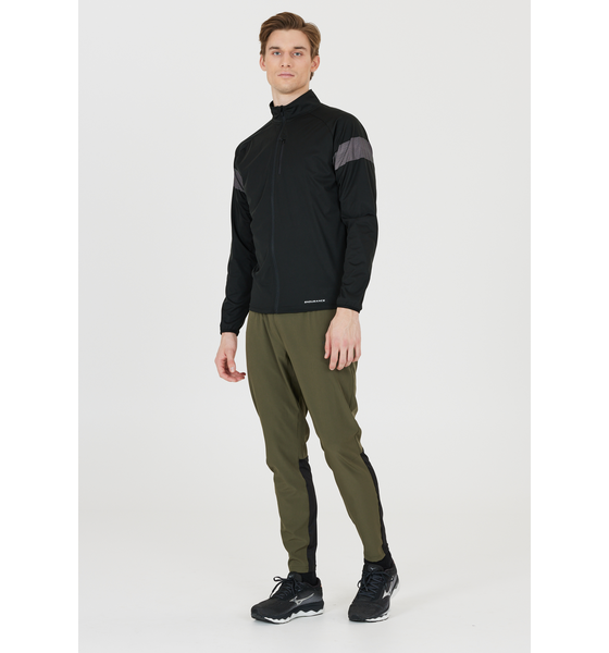 ENDURANCE Bard Jacket på
