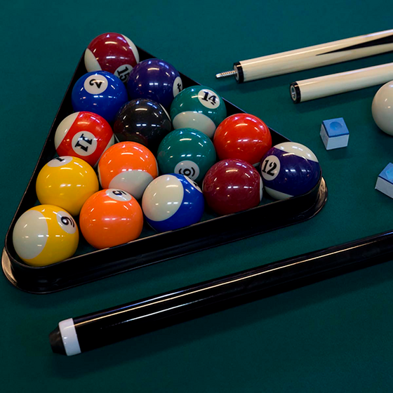 BLACKWOOD Blackwood Pool Table Official 8' på