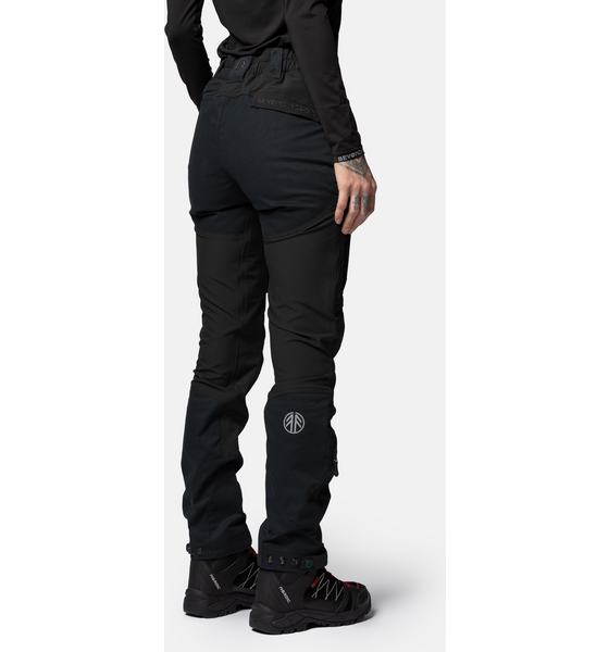 BEYOND NORDIC Bn001-v2 Hiking Pants på