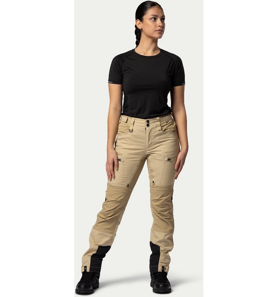 BEYOND NORDIC Bn004 Outdoor Pants Women's på