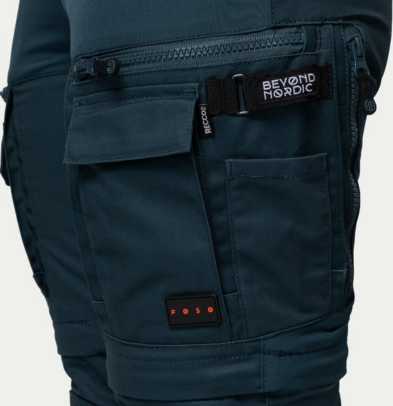 BEYOND NORDIC Bn009 Zip-off Outdoor Pants Women's på