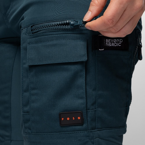 BEYOND NORDIC Bn010 Outdoor Shorts Women's på