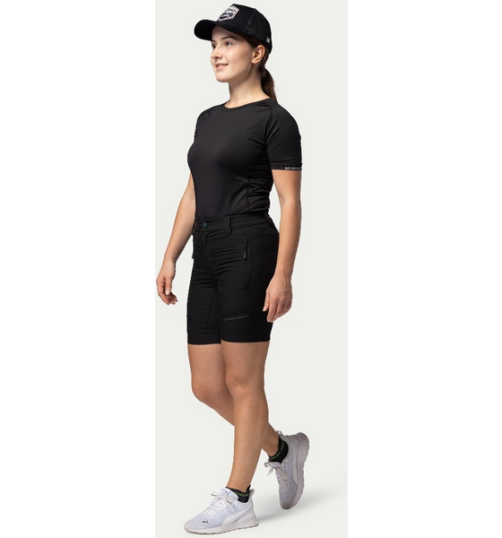 BEYOND NORDIC Bn013 Lightweight Flex Shorts Women's på