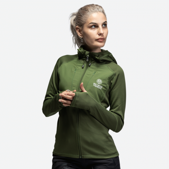 BEYOND NORDIC Bn101 Mid Layer Fleece Hoodie Women på