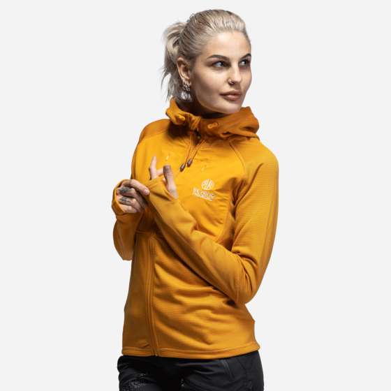 BEYOND NORDIC Bn101 Mid Layer Fleece Hoodie Women på