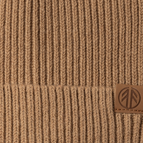 BEYOND NORDIC Bn202 Knitted Merino Beanie på