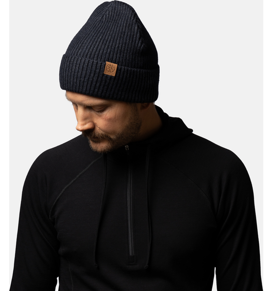 BEYOND NORDIC Bn202 Knitted Merino Mössa på