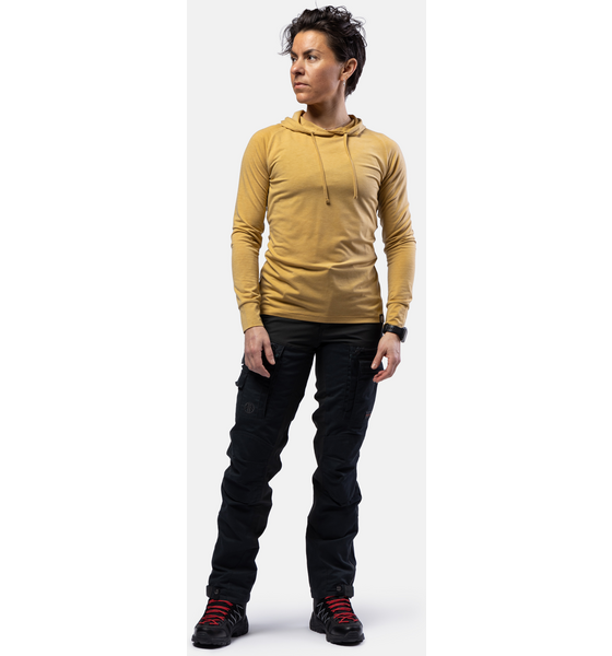 BEYOND NORDIC Bn213 Light Merino Hoodie Women's på