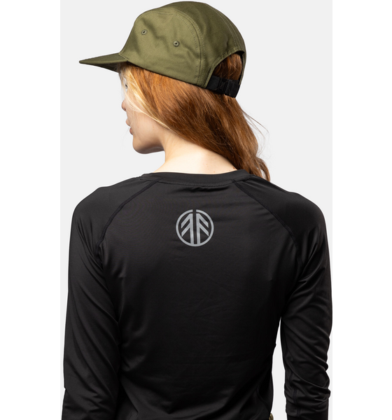 BEYOND NORDIC Bn214 Ls Performance T-shirt Women's på