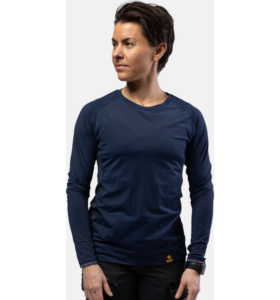 BEYOND NORDIC Bn214 Ls Performance T-shirt Women's på