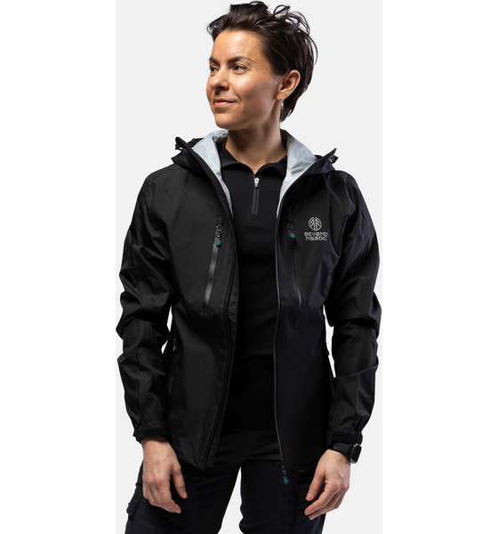 BEYOND NORDIC Bn301-v2 Lightweight Shell Jacket Women på