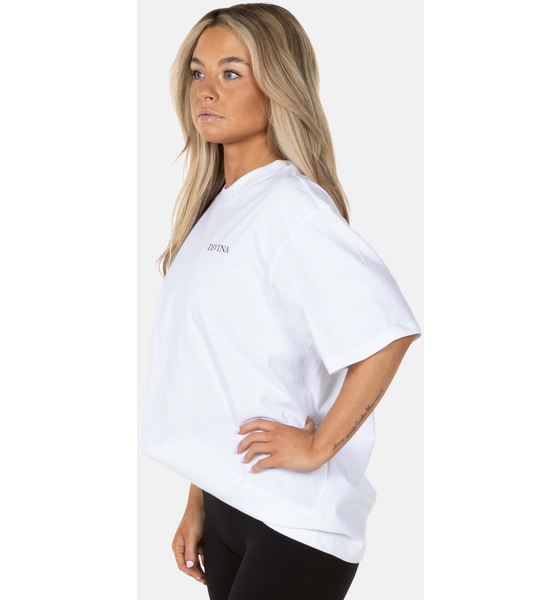 DIVINA Divina T-shirt 'laxus' på