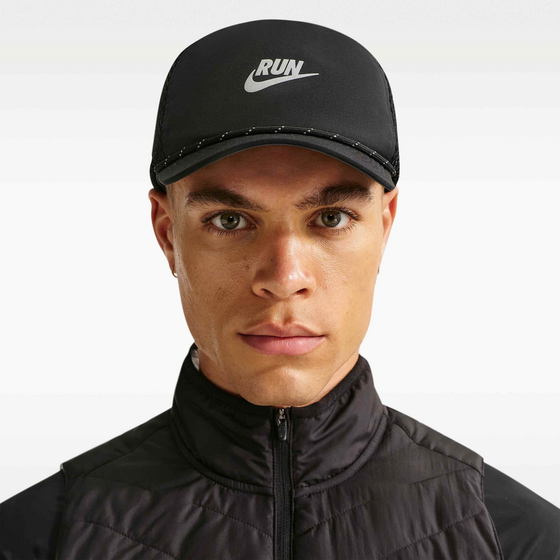 NIKE NK DF PRO CAP US FB RN SWSH på