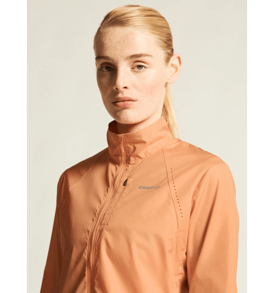 CRAFT Essence Wind Jacket 2 W på