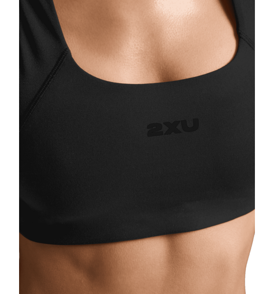 2XU Form Racerback Medium Impact Bra på