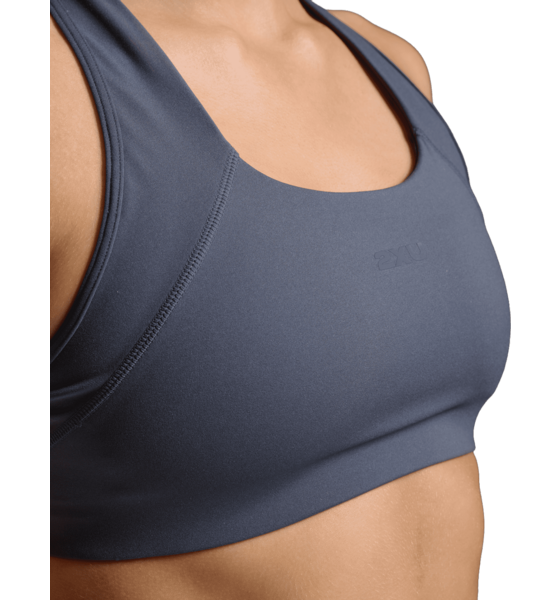 2XU Form Racerback Medium Impact Bra på