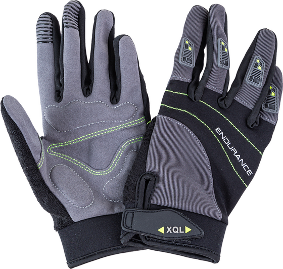 ENDURANCE Gamal Gloves på