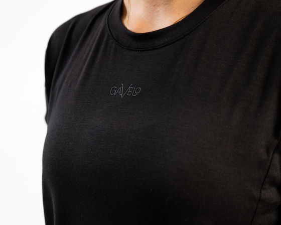 GAVELO Gavelo Soft Performance Tee Black på