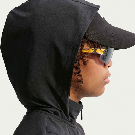 NIKE Girls' Water-repellent Uv Woven Jacket Mavn på