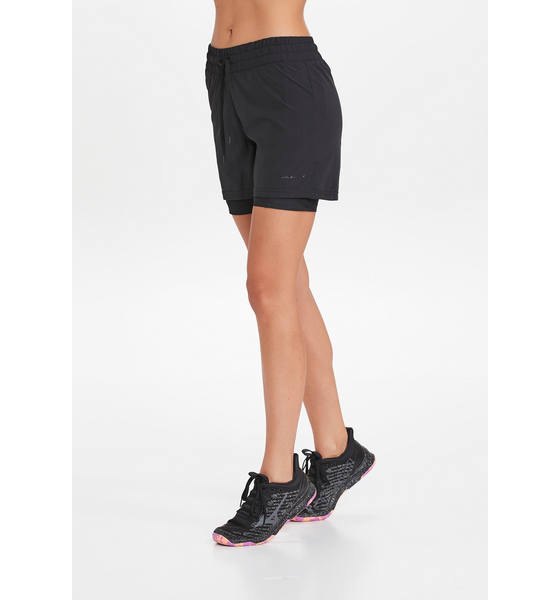 ENDURANCE Ingelily Shorts på