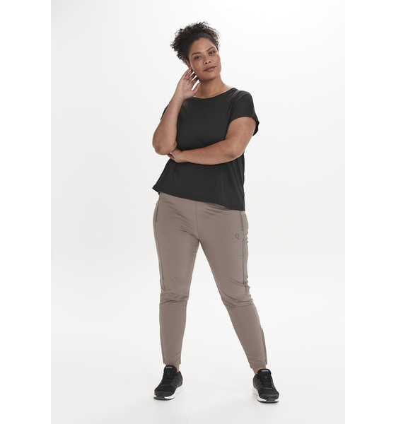 Q SPORTSWEAR Isabely Tight på
