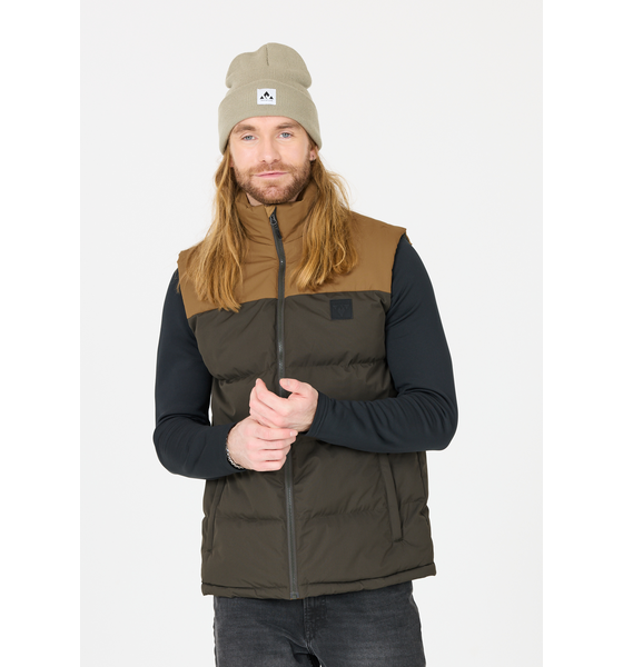 WHISTLER Jokub Vest på