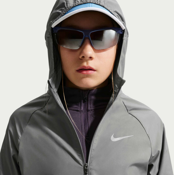 NIKE Kids' Repel Uv Training Jacket Miler på