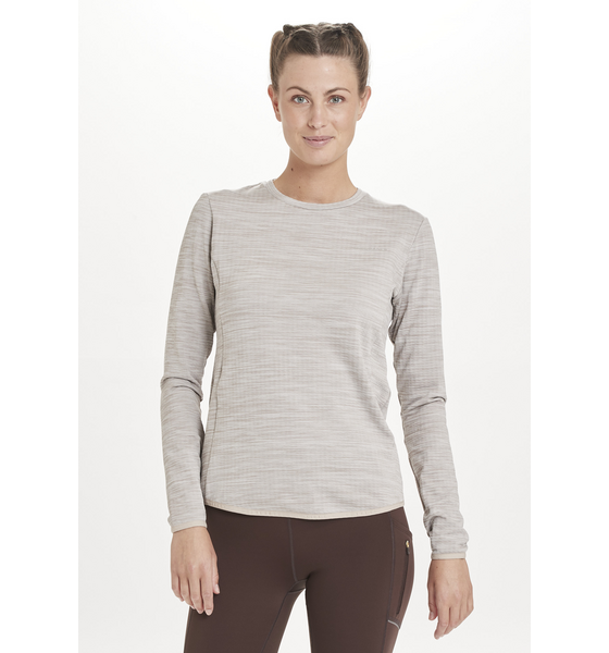 ENDURANCE Leah Midlayer på