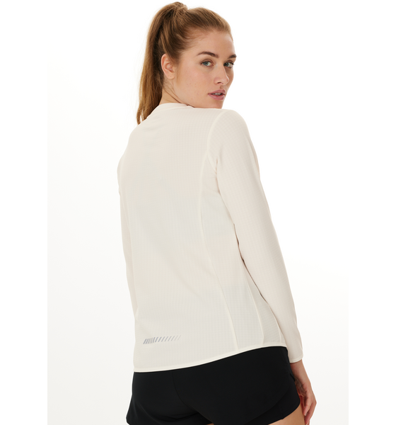 ENDURANCE Leah Midlayer på